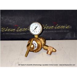 VICTOR EQUIP. CO VTS 2520 1429074 GAS REGULATOR