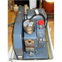 WELCH 1400 DUO-SEAL VACUUM PUMP