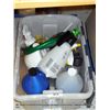 Image 1 : BIN: MISCELLANEOUS CLEANING SUPPLIES