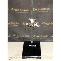 METAL BASE LAB STAND W/ CLAMP