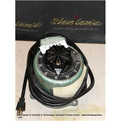 STACO VARIABLE AUTO TRANSFORMER 3PN580B