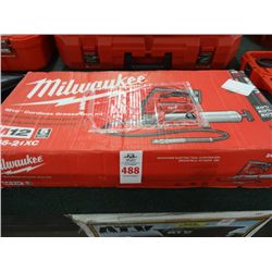 Milwaukee Cordless Grease Gun