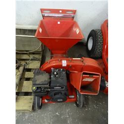 MTD Wood Chipper - Eng needs overhaul.