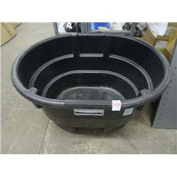 Rubbermaid Tub