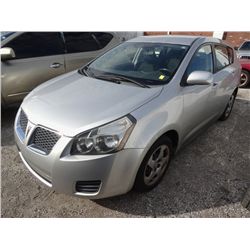 2009 Pontiac Vibe 5-Dr. Sedan