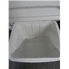 Image 2 : Igloo Cooler