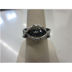 Rich deep blue & white diamond dinner ring