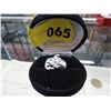 Image 2 : Crystal studded leopard ring - new in box