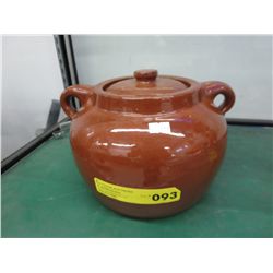 Glazed ceramic bean pot