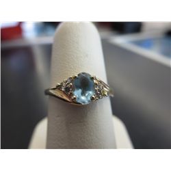 14KT yellow gold Diamond & blue topaz ring