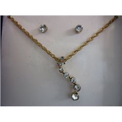 Set of Journey pendant and New Stud earrings