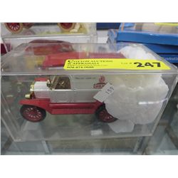Ertl replica coin bank - Ford 1913 Model T van