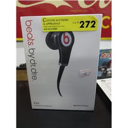 Ear bud headphones  - black