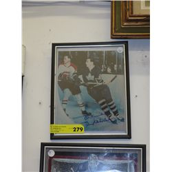 Vintage photograph signed by Frank Mahovlich
