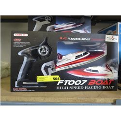R/C racing boat