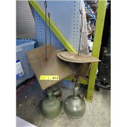 3 Vintage kerosene lamps.