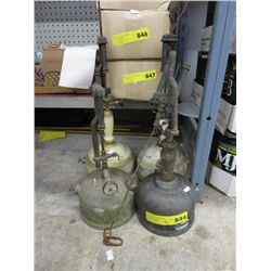 4 Vintage kerosene lamps
