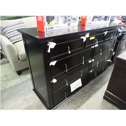 NEW-9 drawer dresser