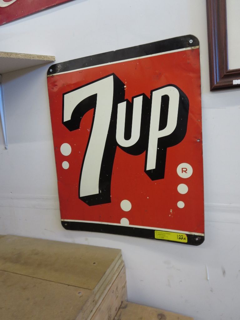 Vintage metal 7up sign