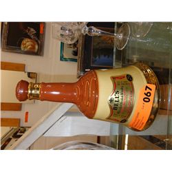 Wade whiskey decanter - "Bell"