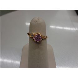 10KT Yellow Gold Pink Ice ring