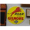 Image 1 : 23" round tin sign "Roar With Gilmore"