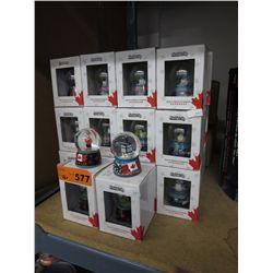 New Canada souvenir mini snow globes