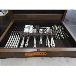 45 pc Rogers Brothers cutlery set in box