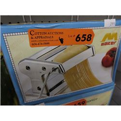 New manual pasta roller