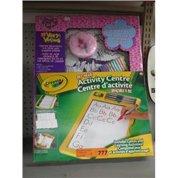 NEW Glam Girlie set & Crayola Activity Center