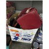 Image 1 : Box of misc. & decorative household objects