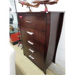 NEW - 5 Drawer dresser