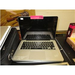 Apple MacBook pro w/ case - No cords