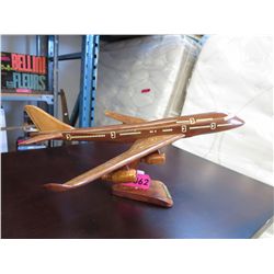 Wood plane model - Boeing 747