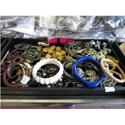 Tray of mostly vintage fashion jewelry