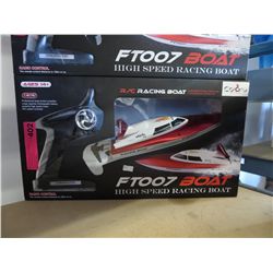 R/C Racing Boat