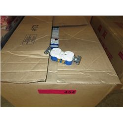 NEW Case of grounding duplex recepticals