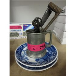Vintage collectible items