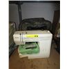 Image 1 : Kenmore portable sewing machine