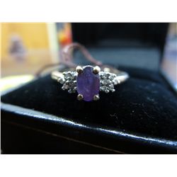 10KT Yellow Gold - Amethyst & Diamond ring