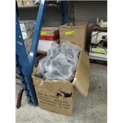 2 Cases of wire Eiffel tower statues