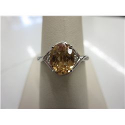 Ladies' citrine & diamond dinner ring