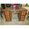 Image 1 : Vintage knee hole desk