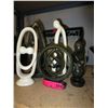 Image 1 : 5 Carved soapstone statues