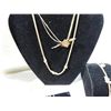 Image 8 : LOT 38 ASSORTED NECKLACES
