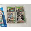 Image 2 : LOT 5 ASSORTED FOOTBALL & BASEBALL CARD SETS