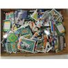 Image 1 : BOX LOT ASSORTED LOOSE BASEBALL PLAYER CARDS