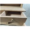 Image 4 : VINTAGE SHABBY CHIC CHILDS CUPBOARD HUTCH