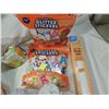 Image 5 : BIN ASSORTED CRAFT SCRAPBOOKING SUPPLIES