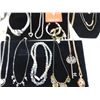 Image 3 : LOT 30 ASSORTED NECKLACES